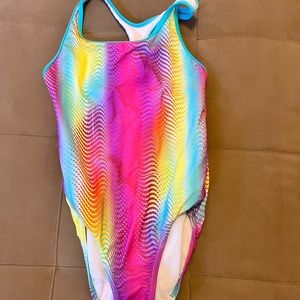 NWOT Speedo Girls Size 12